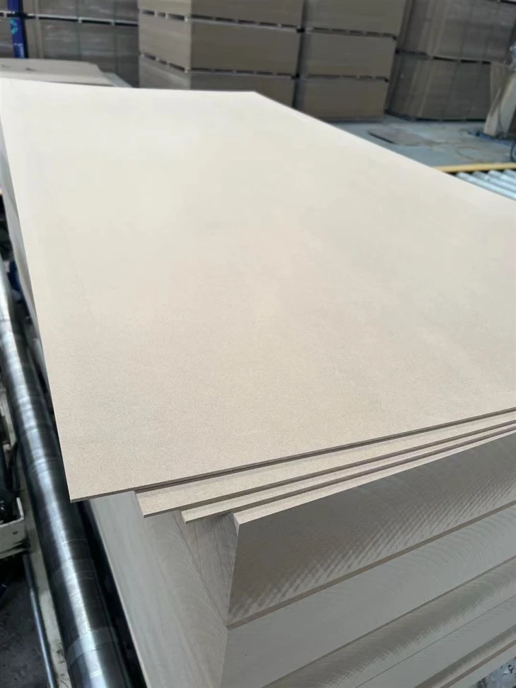 2135X2440MM необработен Mdf панел
